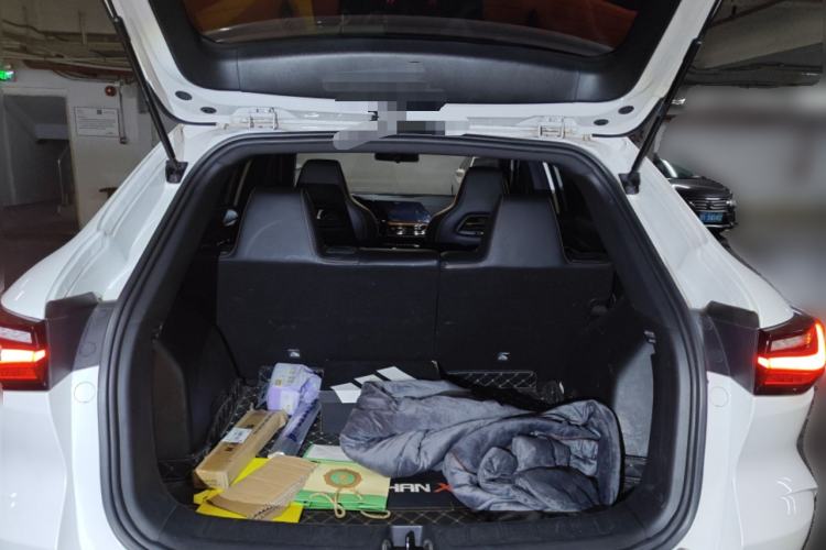 Used CHANGAN OSHAN X5 2022 Sport Edition 1.5T DCT Cyclone Assault Trunk