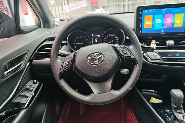 Used Toyota IZOA 2020 2.0L Yi Xiang CARE