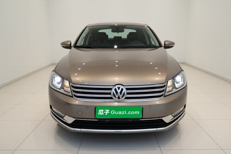 Used Volkswagen Magotan 2015 1.8TSI Luxury Model Front