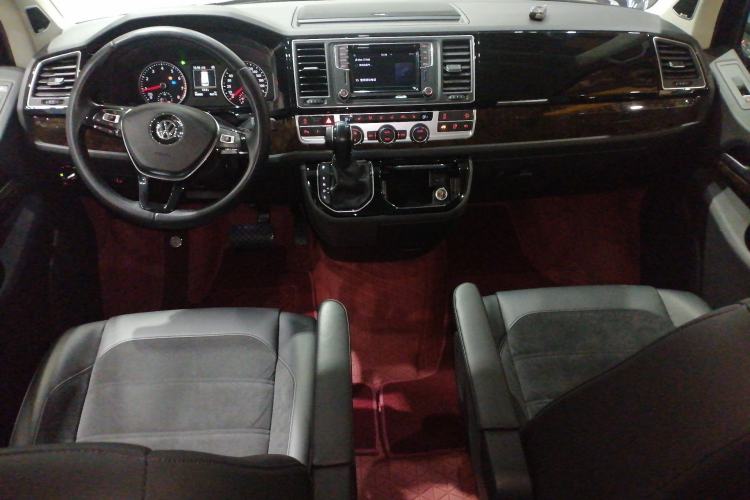 Used Volkswagen Multivan 2019 2.0 TSI 4x4 Prestige Edition 7-Seater
