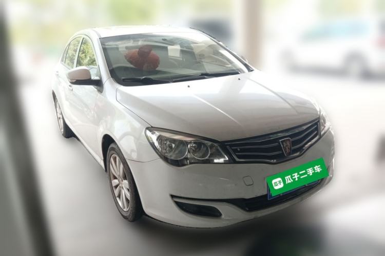 Used Roewe 350 2015 1.5L Automatic Luxury Sunroof Edition Front Right 45 Deg