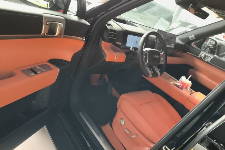 Used Formula Leopard Tai 7 2025 Model 200 km Two-Wheel Drive Max Edition
