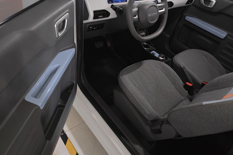 Used Geely Galaxy Panda 2023 Panda Mini New Year Edition Treasure Bear Driver Seat