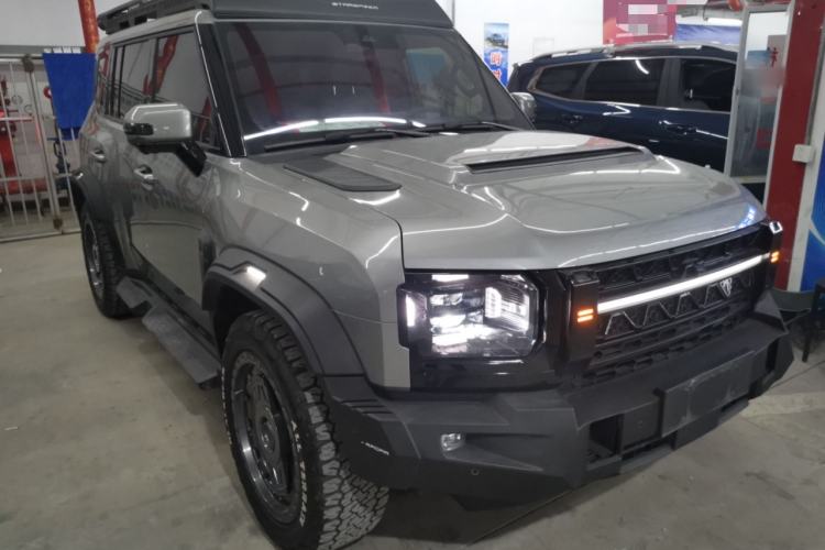 Used JETOUR Traveler 2024 2.0T All-Wheel-Drive Silver Dragon Wings Exterior 1