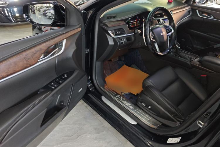 Used Cadillac XTS 2018 28T Tech Edition Interior 3