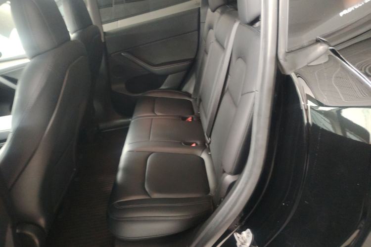 Used Tesla Model Y 2022 Rear-Wheel-Drive Version Left Rear Seat