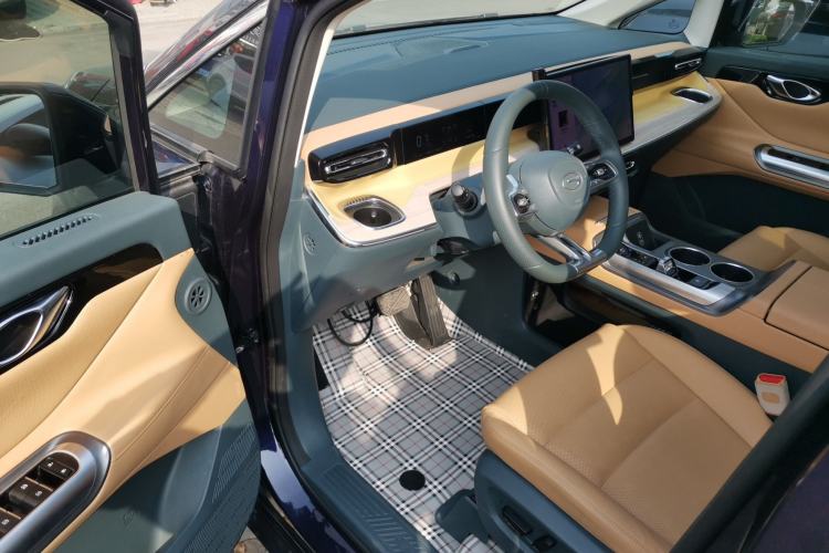 Used GAC Trumpchi E8 New Energy 2024 150km MAX Driver Seat