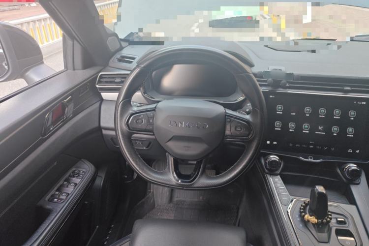 Used Lynk & Co 01 2021 2.0TD Four-Wheel Drive Dark Night Edition Steering Wheel