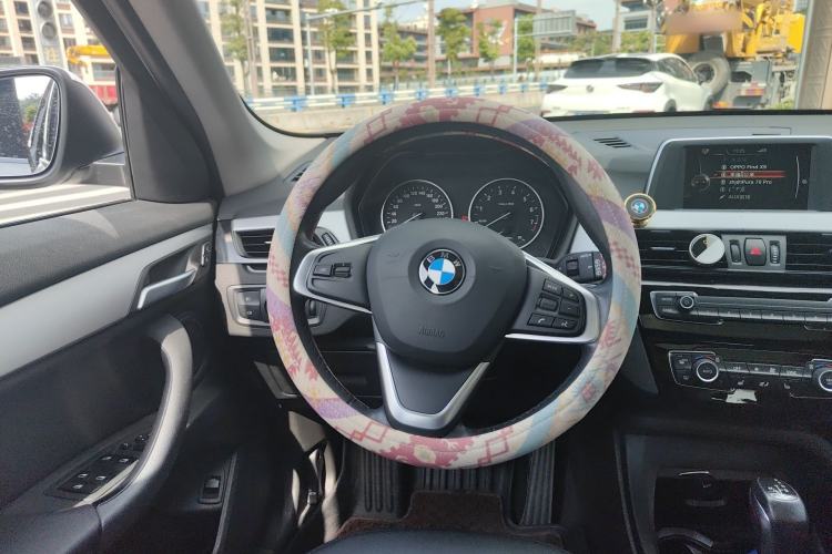 Used BMW X1 2016 sDrive18Li Premium Edition
