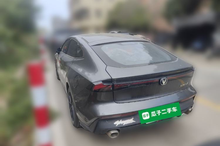 Used Changan UNI-V 2023 1.5T Prestige Model