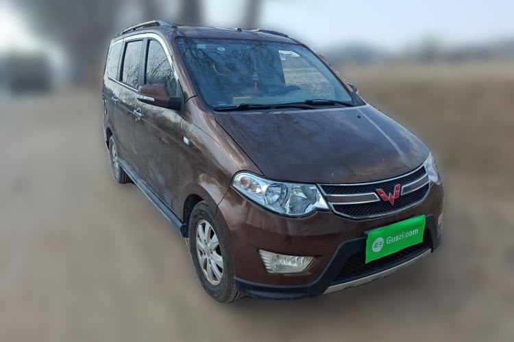 Used Wuling Hongguang 2014 1.5L S Luxury Model
