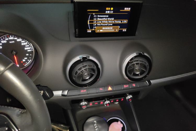 Used Audi A3 2015 Sportback 35 TFSI Millionth Anniversary Comfort Model
