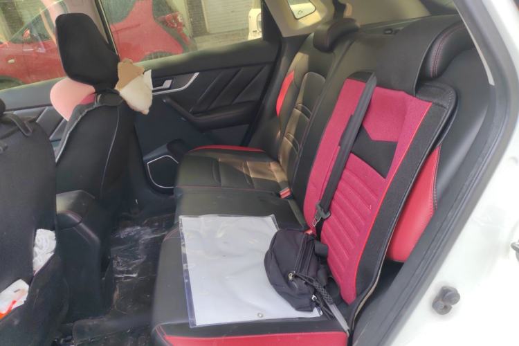 Used Venucia T60 2020 1.6L CVT Smart Drive Version China VI Standard
