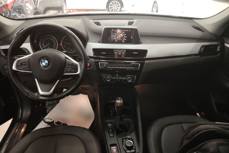Used BMW X1 2016 sDrive18Li Premium Edition
