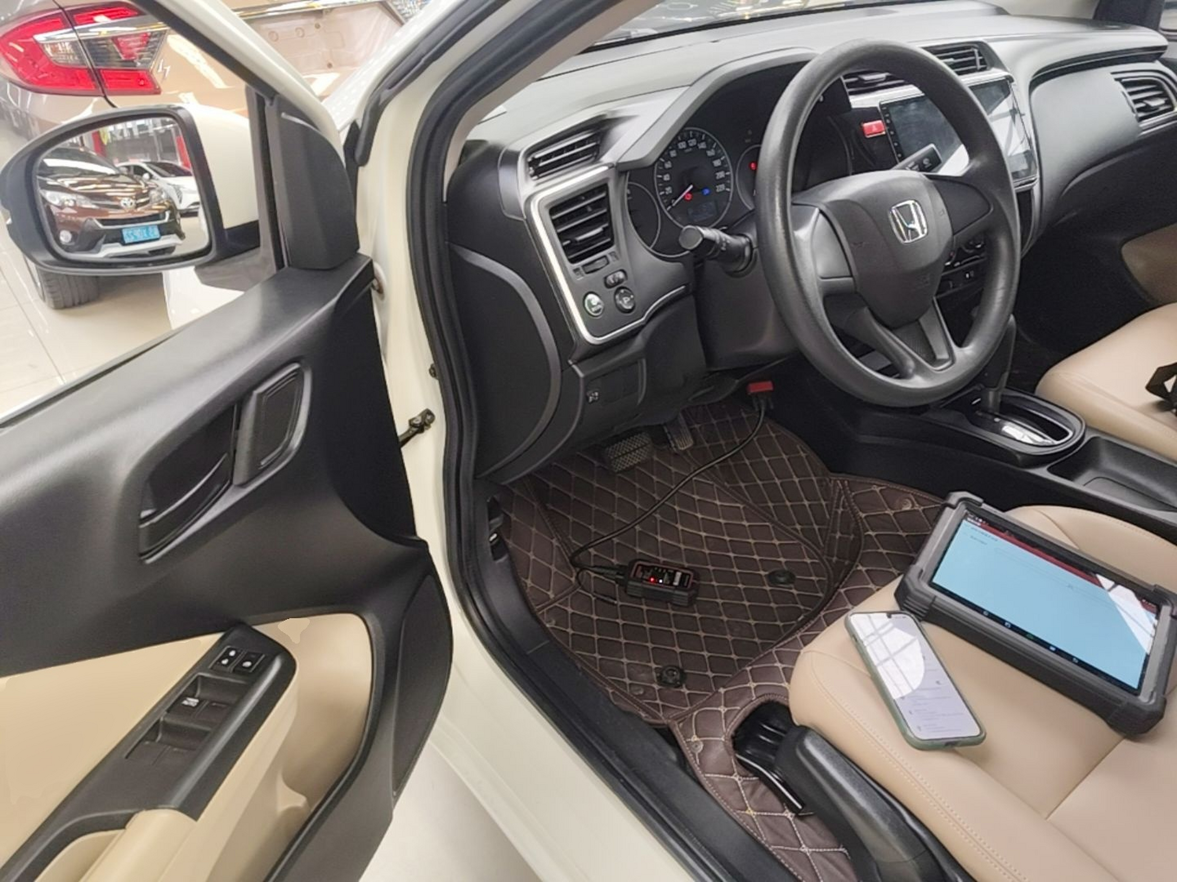Interior delantero
