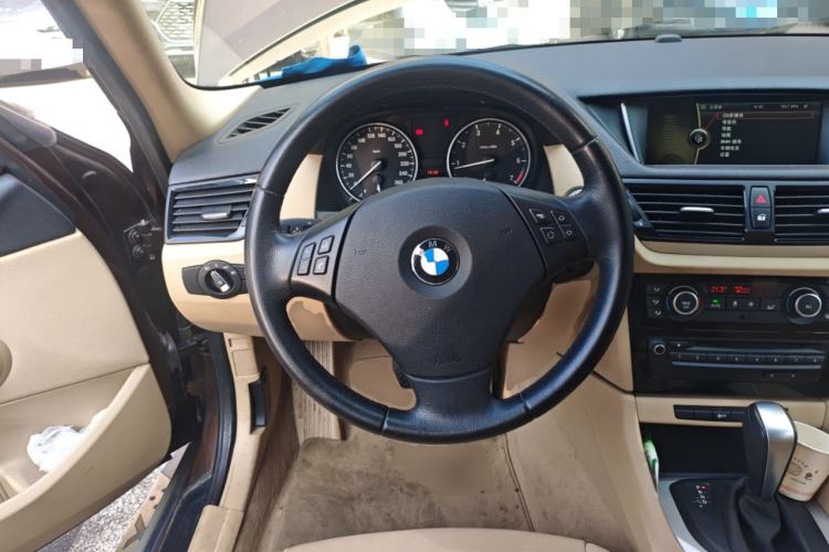 Used BMW X1 2013 sDrive18i Leading Model