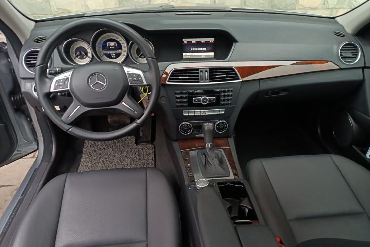 Used Mercedes-Benz C-Class 2013 C 260 CGI Elegant Model
