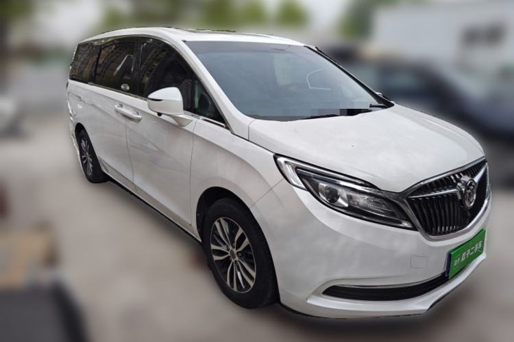 Used Buick GL8 2017 ES 28T Comfort Model China V Standard Front Right 45 Deg