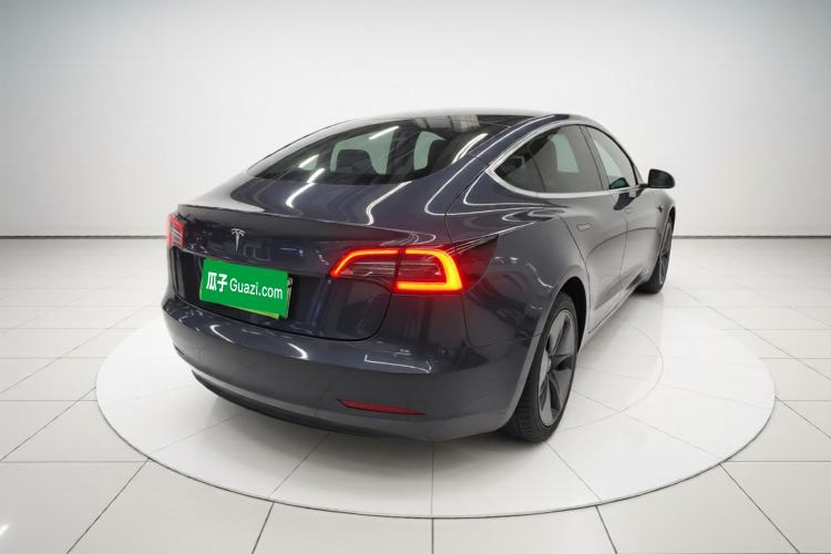 Used Tesla Model 3 2019 Long-Range Rear-Wheel-Drive Version
