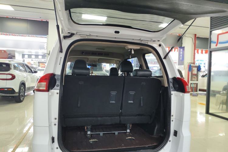 Used Dongfeng Fengon 330 2019 1.5L 330S Manual Comfort Version China VI Standard