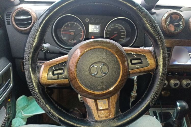 Used BAIC Off-Road BJ40 2016 40L 2.3T Automatic All-Wheel Drive Premium Edition
