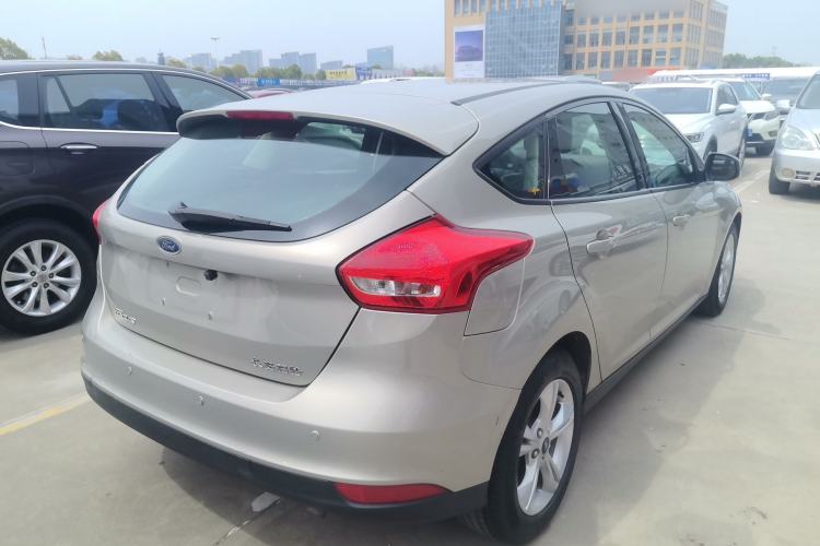 Used Ford Focus 2015 Hatchback 1.6L Automatic Comfort Model Rear Right 45 Deg