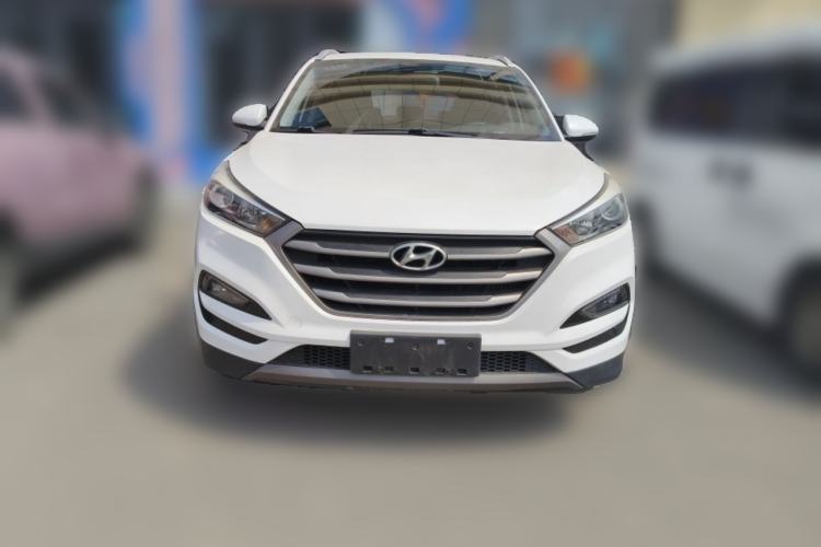 Used Hyundai Tucson 2015 1.6T Dual-Clutch Two-Wheel-Drive Smart Model Front