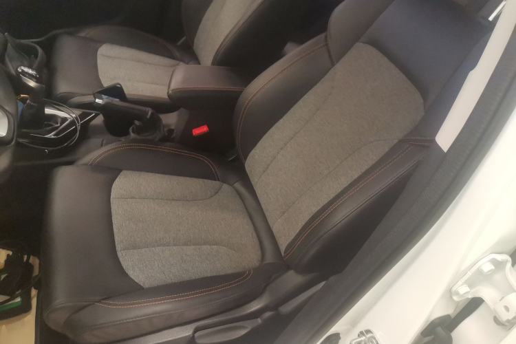 Used CHANGAN OSHAN COS3 2019 1.5L Manual LeShang Model
