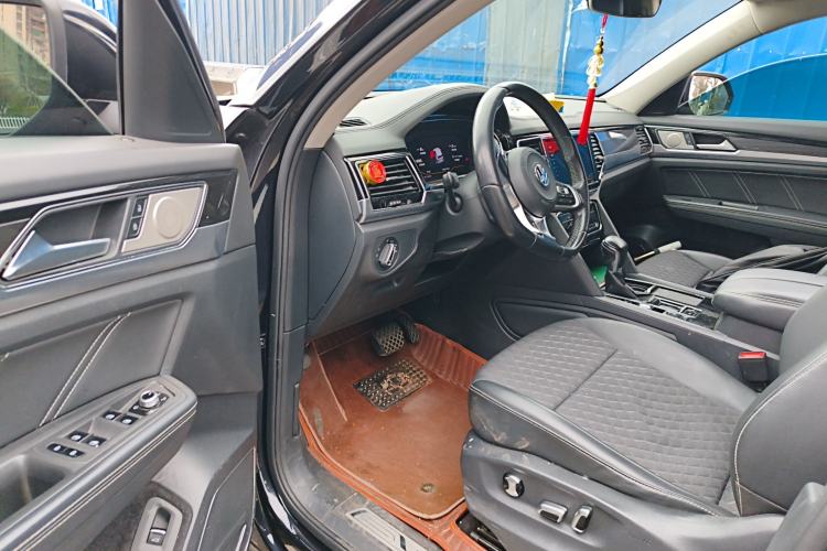 Used Volkswagen Teramont X 2019 330TSI Two-Wheel-Drive Luxury Edition