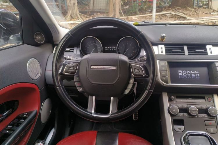 Used Land Rover Range Evoque 2012 2.0T 5-Door Ignite Edition Steering Wheel