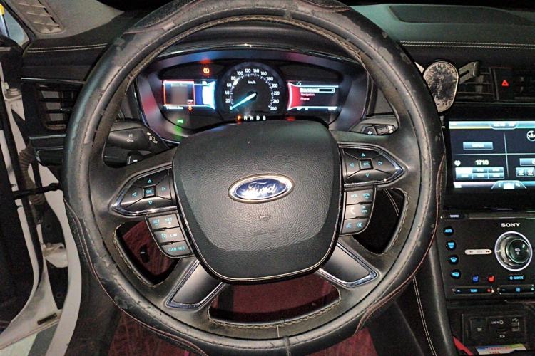 Used Ford Taurus 2015 EcoBoost 245 Luxury Model