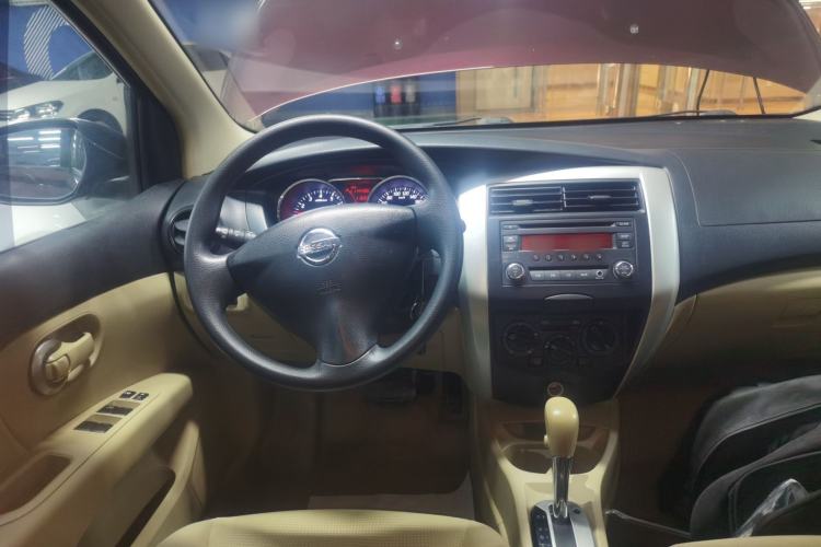 Used Nissan Livina 2015 1.6XE CVT Comfort Edition Steering Wheel