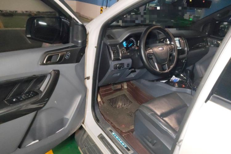 Used Ford Everest 2016 2.0T Gasoline Automatic 4x4 Flagship Edition