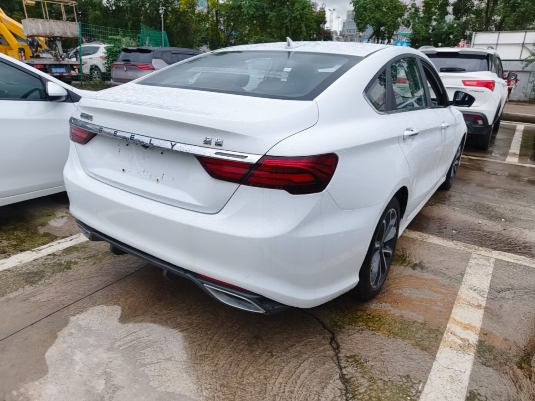 Geely Auto Binray 2021 1.4T CVT Asian Games Edition — снимка 6