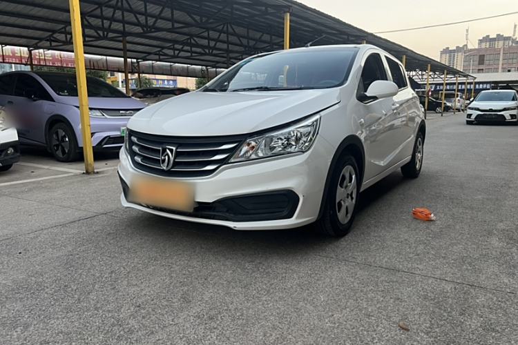 Used Baojun 310 2016 1.2L manual Comfort trim level