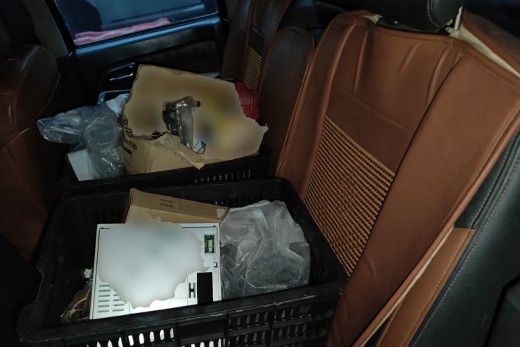 Used Great Wall Wingle 5 2013 2.8T European Version Two-Wheel Drive Elite Version Big Double-Cab GW2.8TC Left Rear Seat