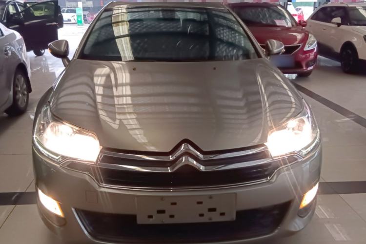 Used Citroen C5 2014 1.6T Automatic Luxury Model
