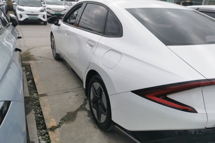 Used Wuling E5 2024 510 km Standard Version
