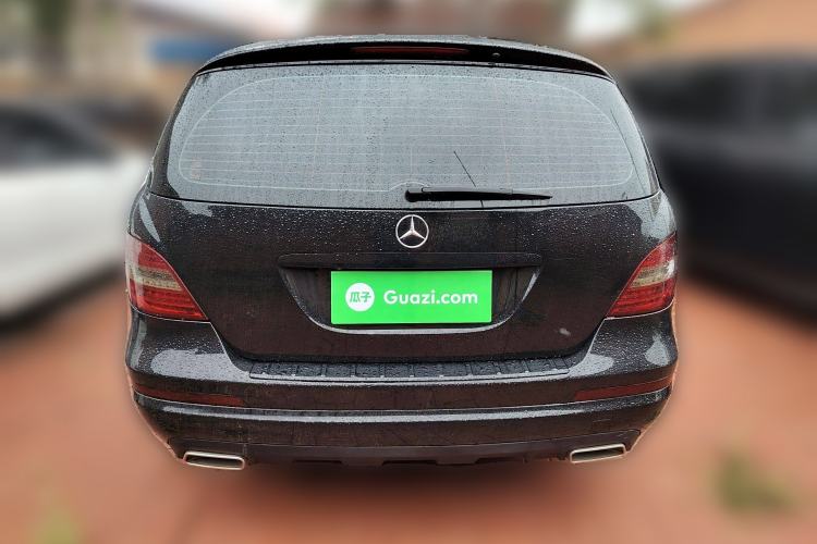 Used Mercedes-Benz R-Class 2015 R 320 4MATIC Luxury Model Rear