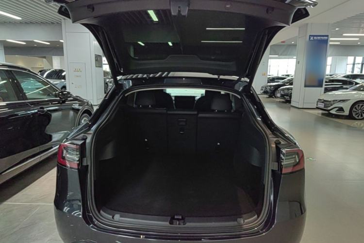 Used Tesla Model Y 2024 Rear-Wheel-Drive Version