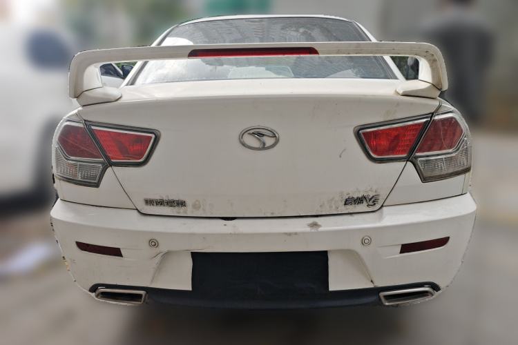 Used Soueast V3 Lingyue 2014 1.5L Manual Happiness Edition Rear