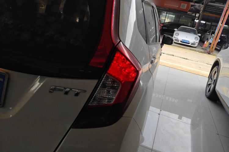 Used Honda Fit 2018 1.5L CVT Comfort Version
