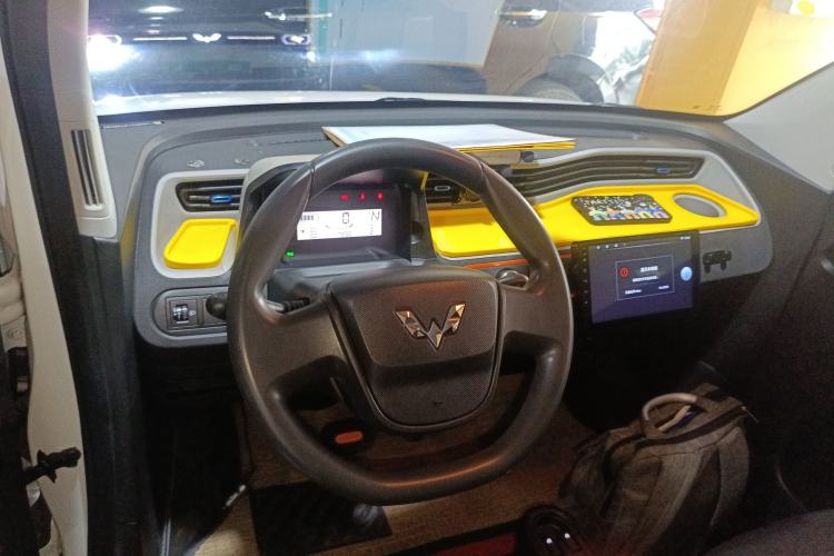 Used Wuling Hongguang MINIEV 2022 Easy Version Lithium-NMC