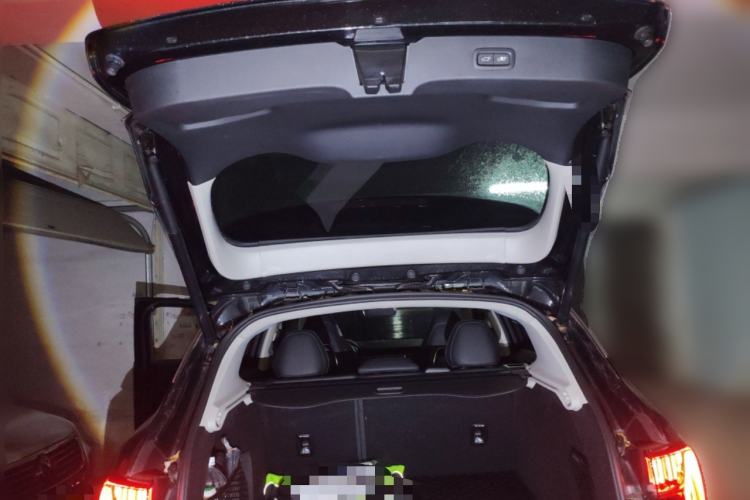 Used Lynk & Co 01 2021 2.0TD Two-Wheel-Drive Pro Trim Trunk