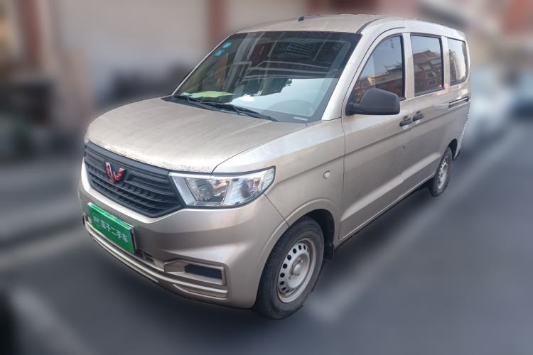 Used Wuling Hongguang V 2019 1.5L Jingqu Version China VI LAR