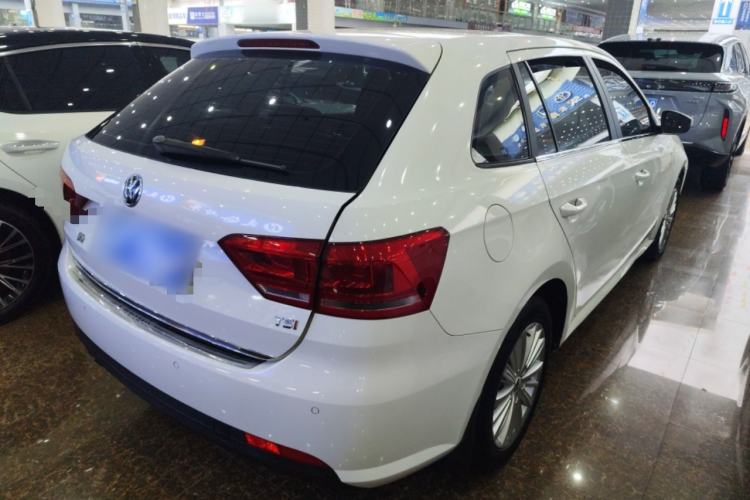 Used Volkswagen Gran Lavida 2013 1.4 TSI Automatic Comfort Model Rear Right 45 Deg