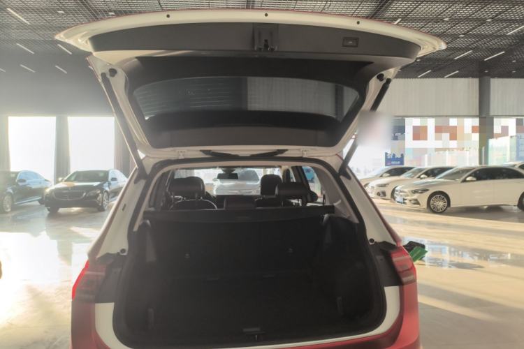 Used Volkswagen Tiguan L 2023 330TSI Automatic Two-Wheel Drive R-Line Flagship Edition