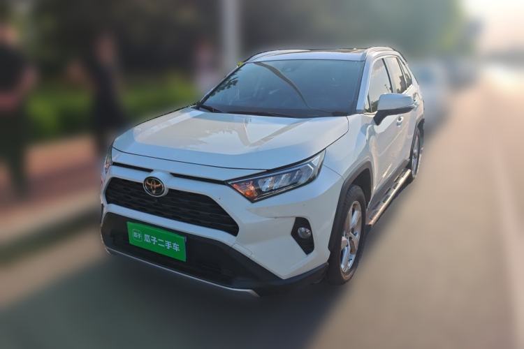 Used Toyota RAV4 2020 2.0L CVT Two-Wheel Drive Fashion Edition