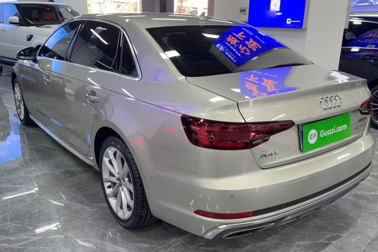 Used Audi A4L 2019 40 TFSI Fashion Edition China VI Emission Standard Exterior 2
