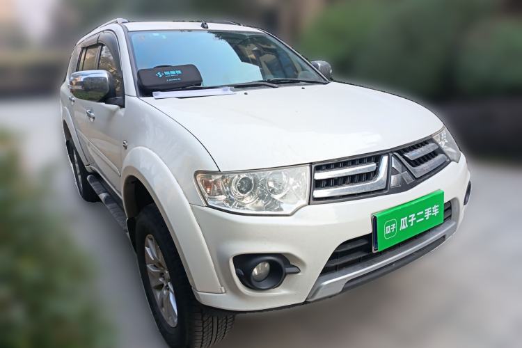 Used Mitsubishi Pajero Sport 2013 3.0L Automatic 4x4 Executive Edition